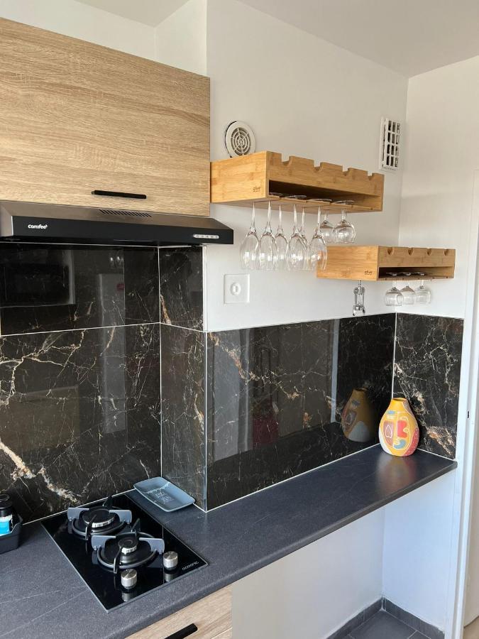 Appartement Cosy Pavillons-sous-Bois エクステリア 写真
