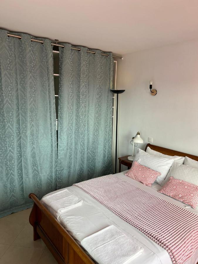 Appartement Cosy Pavillons-sous-Bois エクステリア 写真
